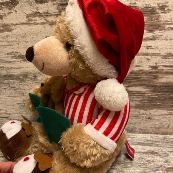 Belkie Bear 2017 Holiday Plush - Picture 5 of 5